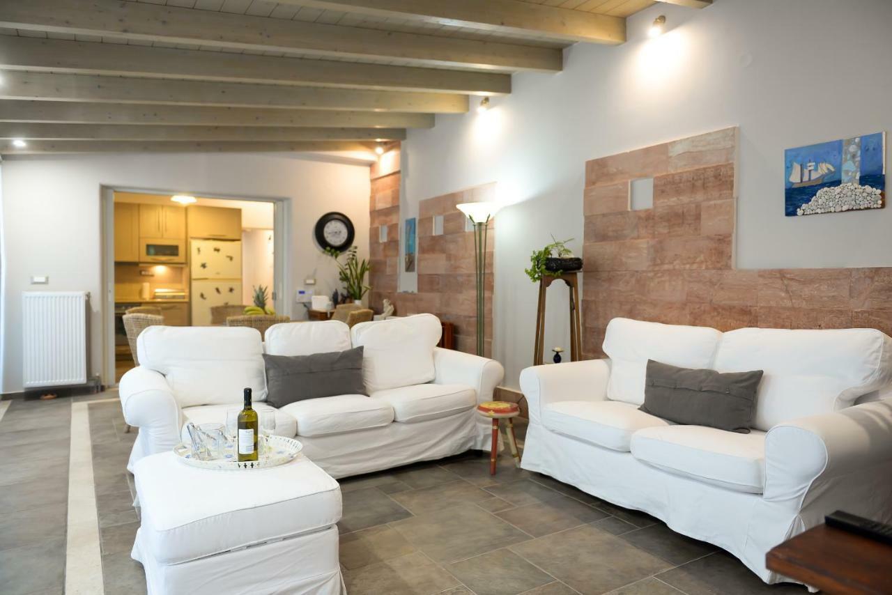 Patras Luxury Seaside House Vila Exterior foto
